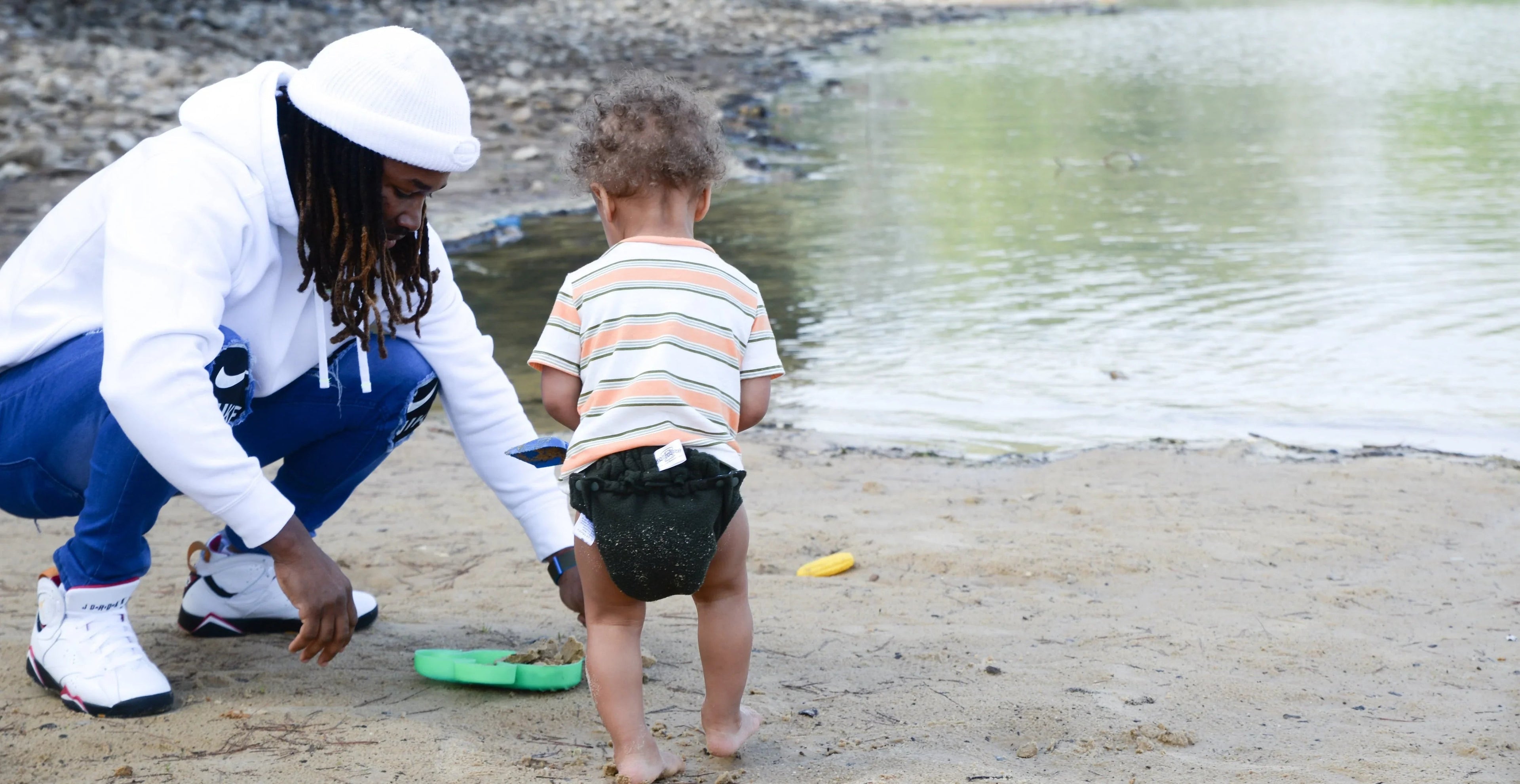 Cloth Diapers on Vacation?  Don’t Go Without These Two Things